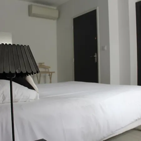 Guest house Maison En La Rochelle (Charente-Maritime)